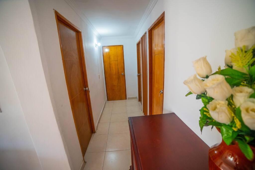 Hermoso Apto A 5 Minutos Del Centro Historico Apartment Cartagena Екстериор снимка